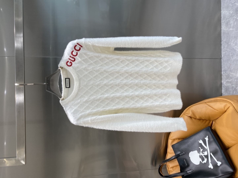 Gvc*1 sweaters